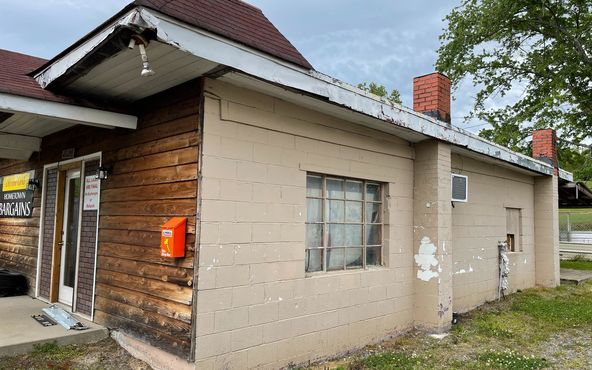 1220 Hwy 64 W, Hayesville, NC 28904